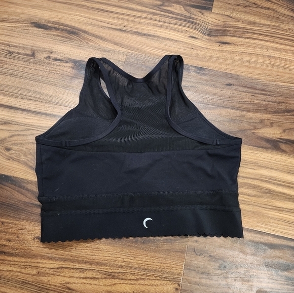Zyia sports bra Scalloped hem - Picture 3 of 4
